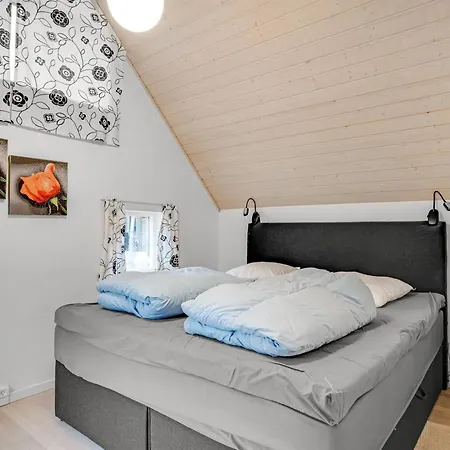 Adisl - 600m To The Fjord By Interhome Logsted